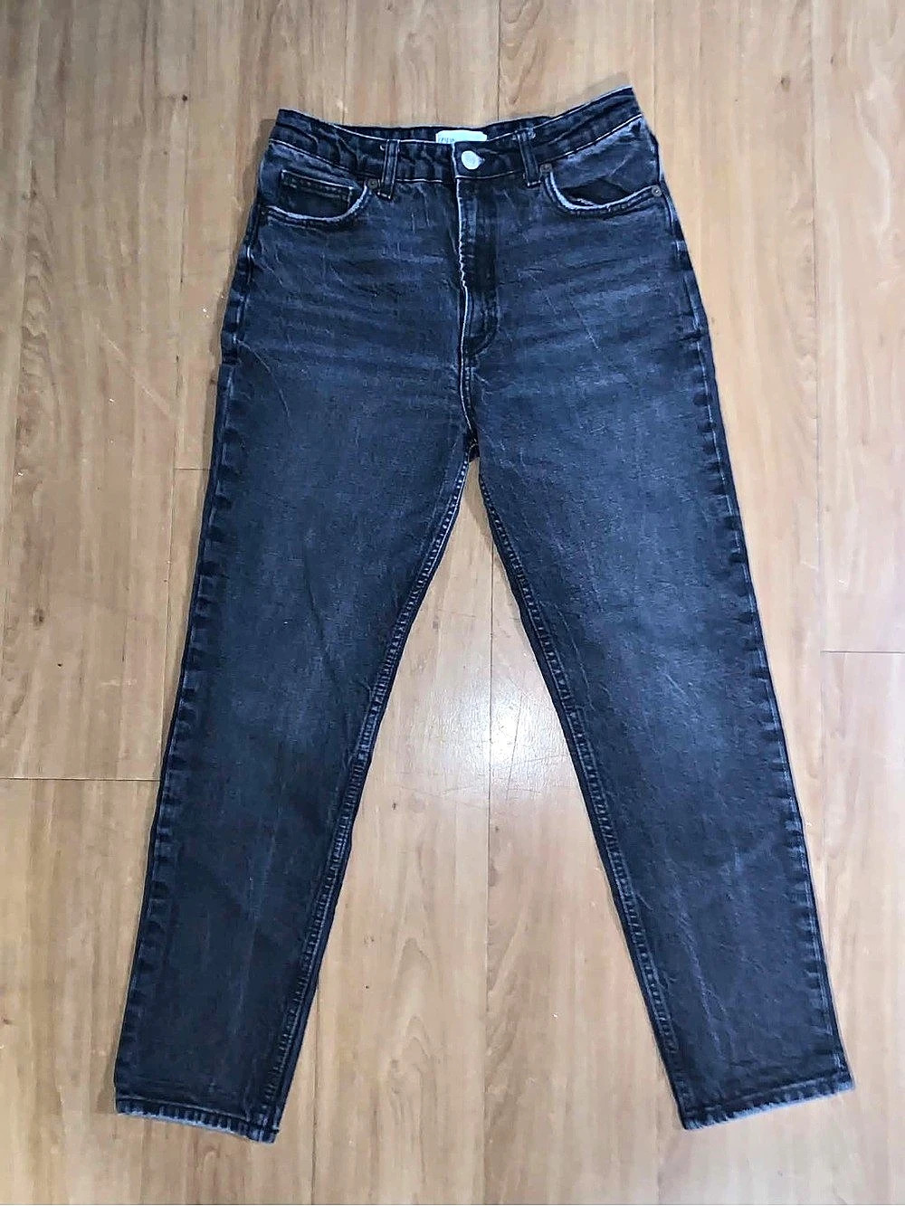 ZARA Straight Leg Jeans in Black Waist EU 38